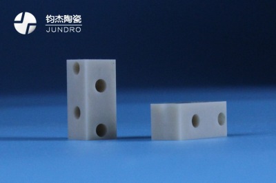 氮化鋁陶瓷有哪些性能優(yōu)勢
